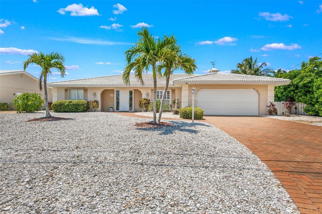 614 GLADSTONE LANE, Holmes Beach, FL 34217