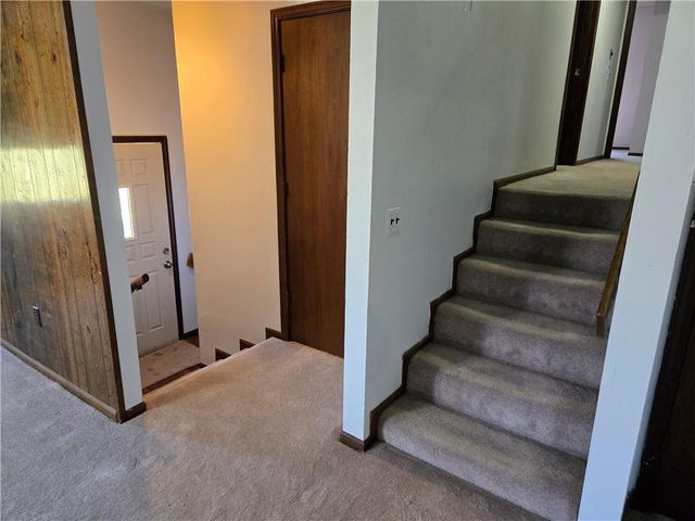 32188 Osawatomie Road, Paola, KS 66071