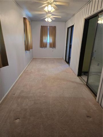 32188 Osawatomie Road, Paola, KS 66071
