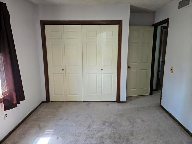 32188 Osawatomie Road, Paola, KS 66071
