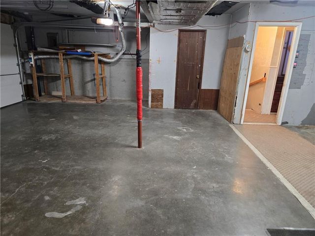 32188 Osawatomie Road, Paola, KS 66071