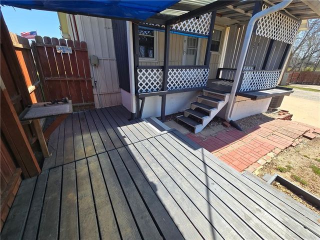 32188 Osawatomie Road, Paola, KS 66071