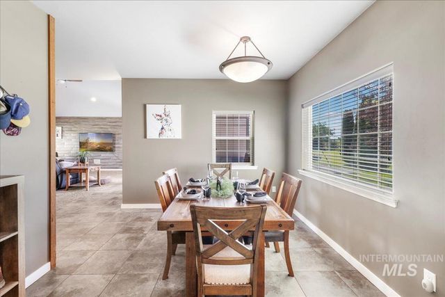 4036 N 2250 E, Filer, ID 83328