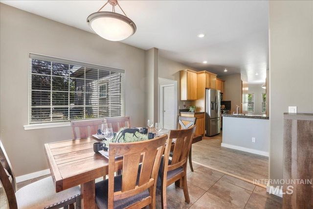 4036 N 2250 E, Filer, ID 83328