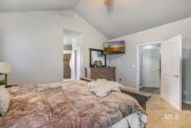 4036 N 2250 E, Filer, ID 83328