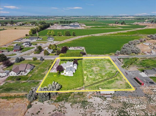 4036 N 2250 E, Filer, ID 83328