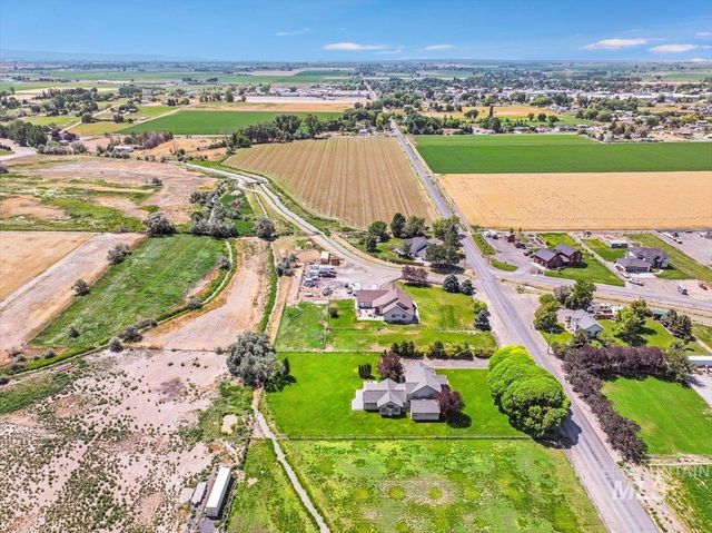 4036 N 2250 E, Filer, ID 83328