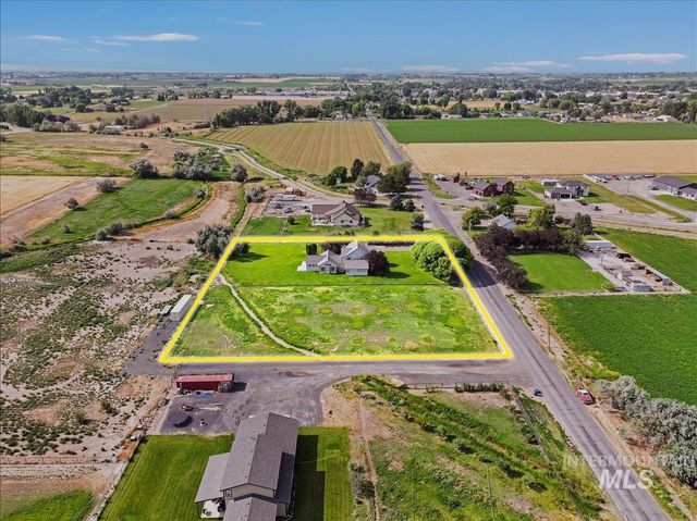 4036 N 2250 E, Filer, ID 83328