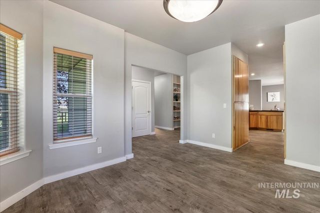 4036 N 2250 E, Filer, ID 83328