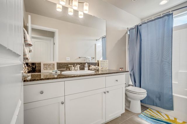 637 Soledad Avenue, Clovis, CA 93619