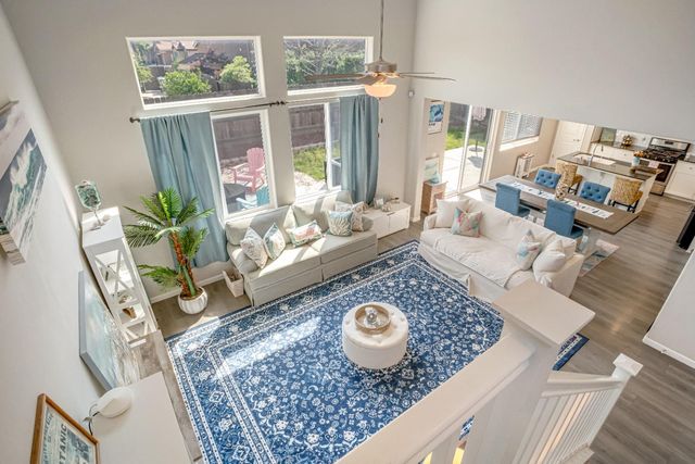 637 Soledad Avenue, Clovis, CA 93619