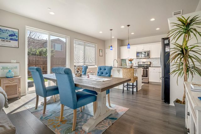 637 Soledad Avenue, Clovis, CA 93619