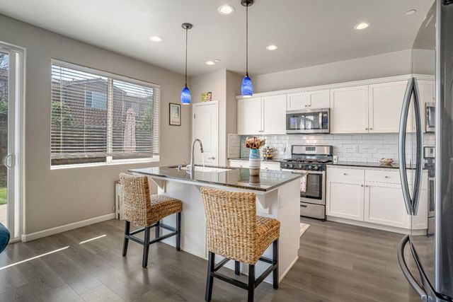 637 Soledad Avenue, Clovis, CA 93619