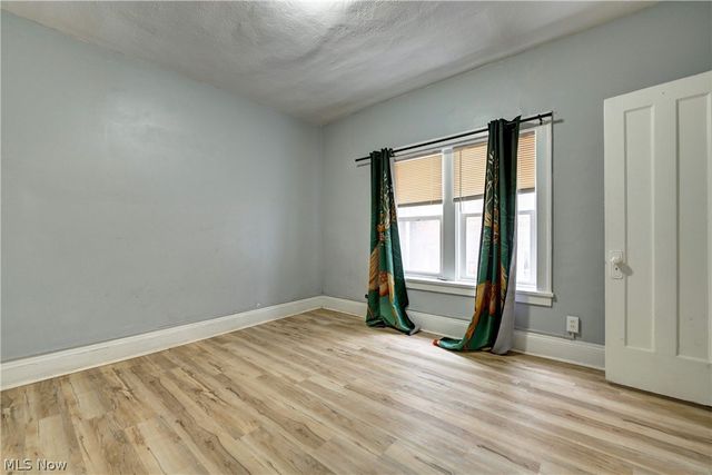 14120 Superior Road, Cleveland, OH 44118