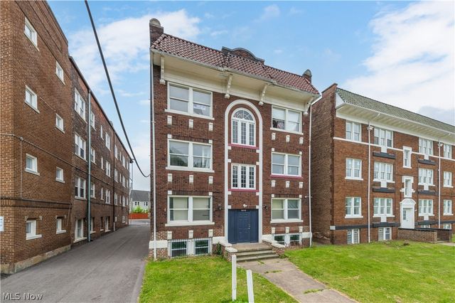 14120 Superior Road, Cleveland, OH 44118