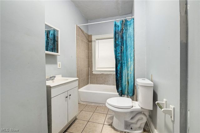 14120 Superior Road, Cleveland, OH 44118