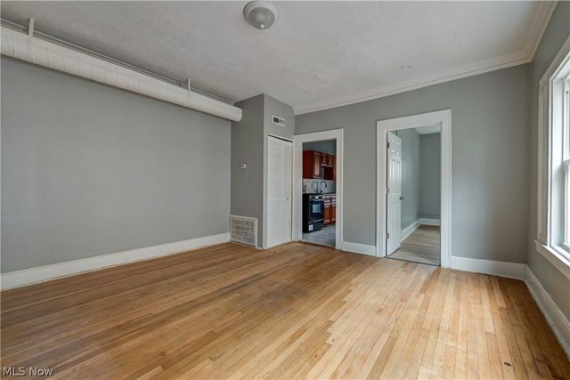 14120 Superior Road, Cleveland, OH 44118