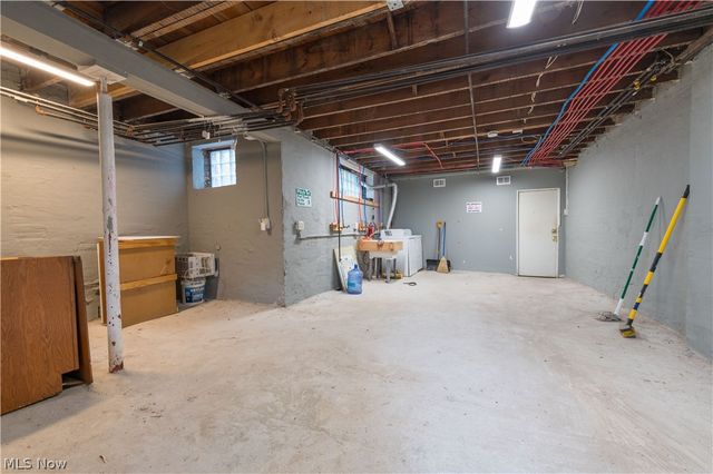 14120 Superior Road, Cleveland, OH 44118