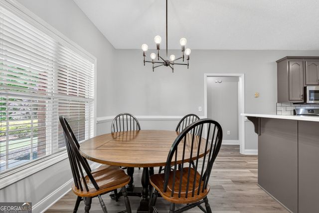 229 Hummingbird Court, Hampton, GA 30228