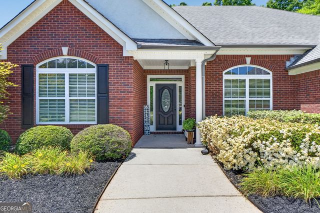 229 Hummingbird Court, Hampton, GA 30228
