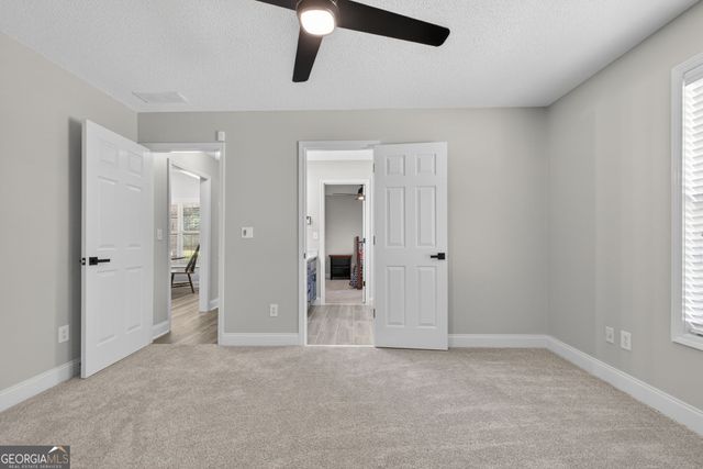 229 Hummingbird Court, Hampton, GA 30228