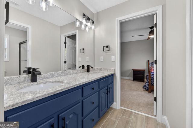 229 Hummingbird Court, Hampton, GA 30228