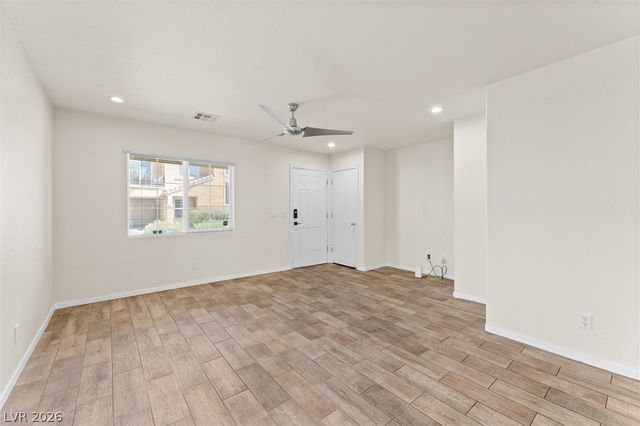 6709 Burbage Avenue, Las Vegas, NV 89139