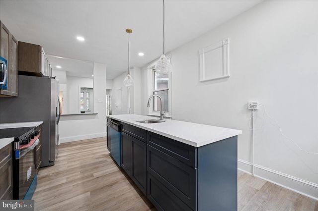 5457 CEDAR AVE, Philadelphia, PA 19143