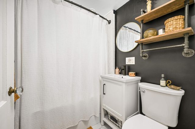 5622 1st Avenue S, Minneapolis, MN 55419