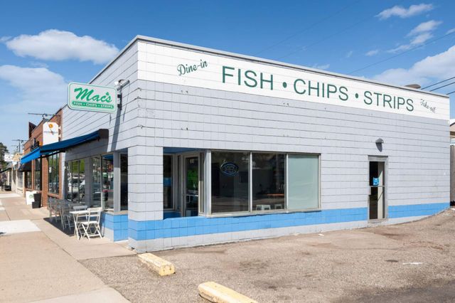 5622 1st Avenue S, Minneapolis, MN 55419