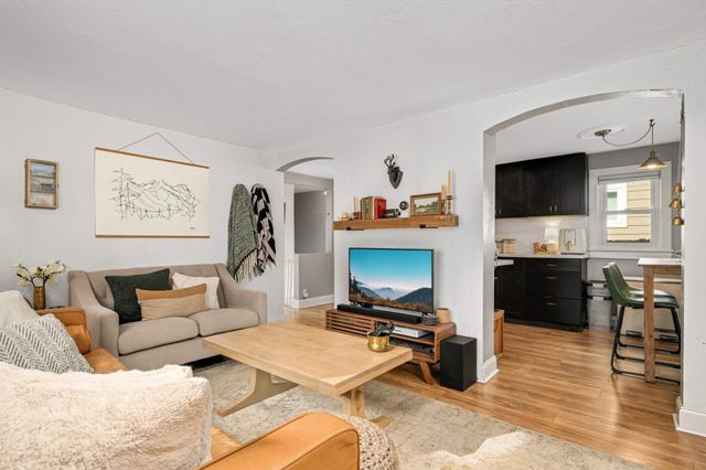 5622 1st Avenue S, Minneapolis, MN 55419