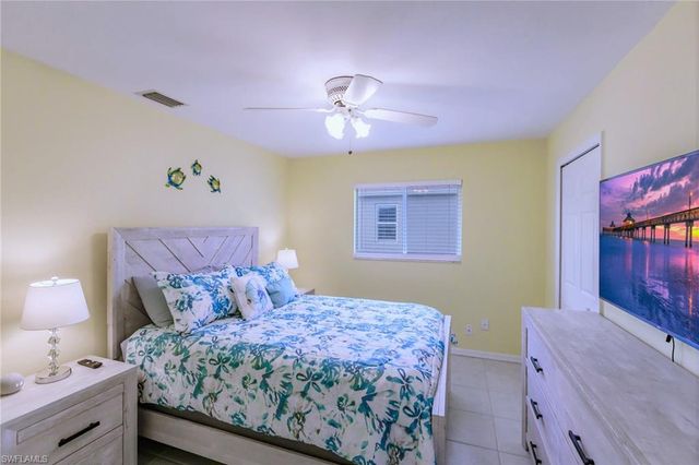 1704 44th TER, Cape Coral, FL 33914