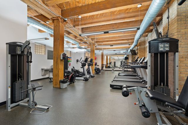 1040 W Adams Street 122, Chicago, IL 60607