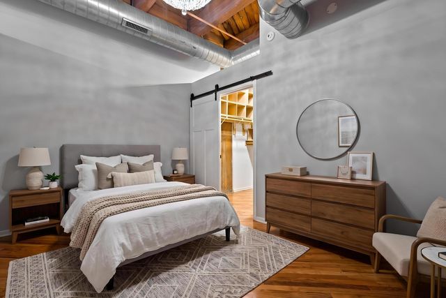 1040 W Adams Street 122, Chicago, IL 60607