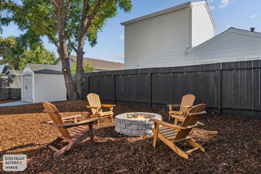 Image 18 of property listing at 27 Prague Street, San Mateo, CA 94401