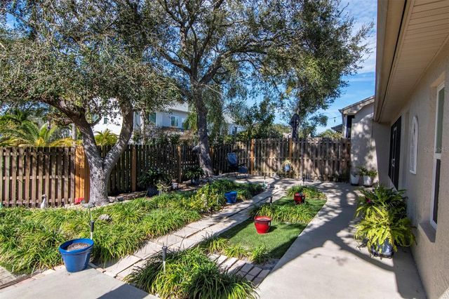 2978 BROOKFIELD LANE, Clearwater, FL 33761