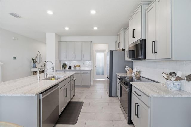 17656 CANTARINA COVE, Bradenton, FL 34211