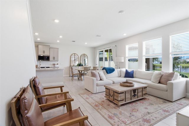 17656 CANTARINA COVE, Bradenton, FL 34211
