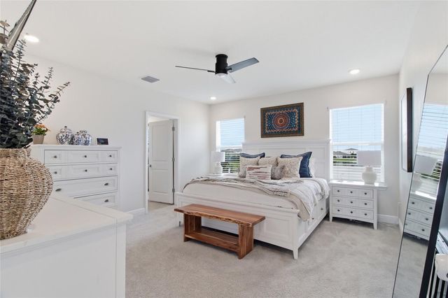 17656 CANTARINA COVE, Bradenton, FL 34211