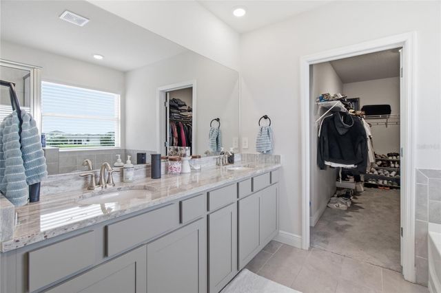 17656 CANTARINA COVE, Bradenton, FL 34211