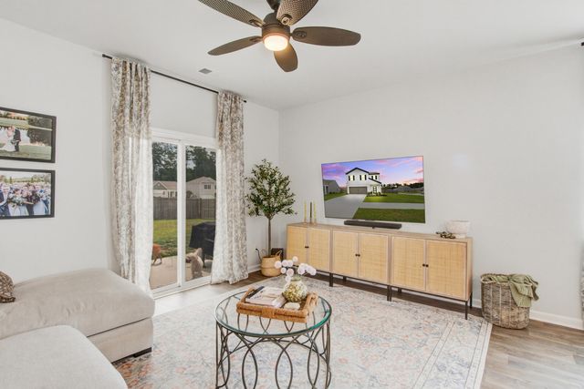 200 Watersglen Drive, Summerville, SC 29486
