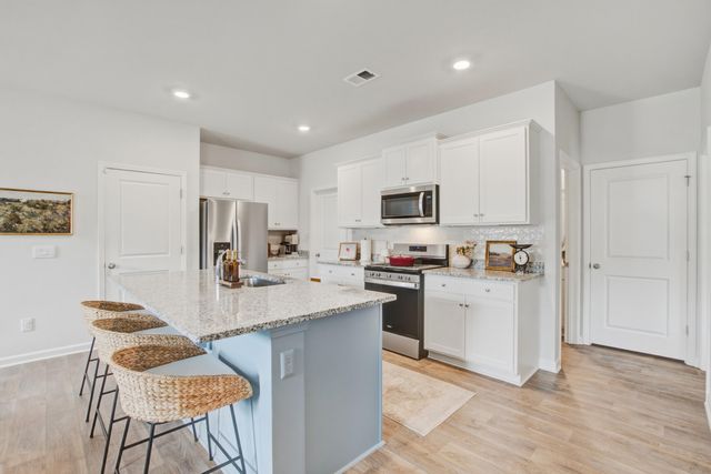 200 Watersglen Drive, Summerville, SC 29486