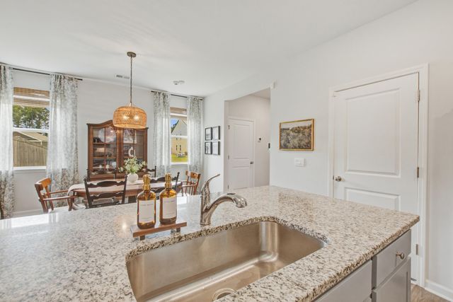 200 Watersglen Drive, Summerville, SC 29486