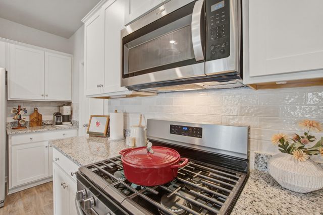 200 Watersglen Drive, Summerville, SC 29486