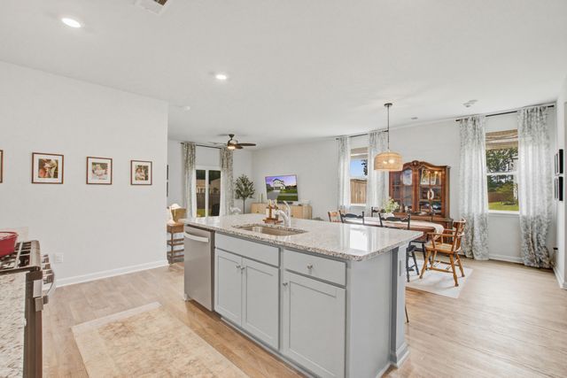 200 Watersglen Drive, Summerville, SC 29486