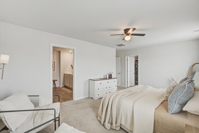 200 Watersglen Drive, Summerville, SC 29486