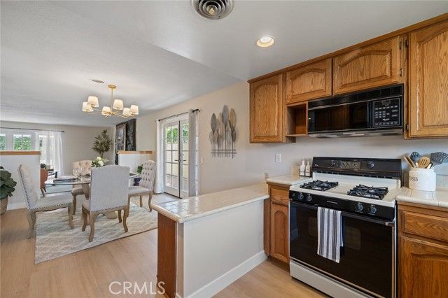 1384 Roxborough, Placentia, CA 92870