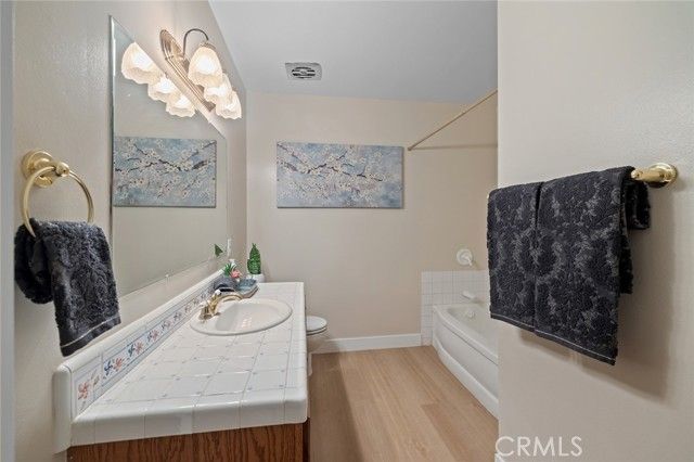 1384 Roxborough, Placentia, CA 92870