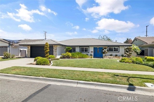1384 Roxborough, Placentia, CA 92870