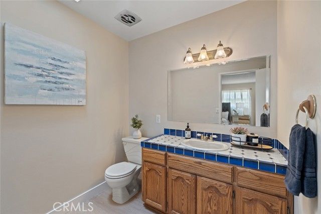 1384 Roxborough, Placentia, CA 92870